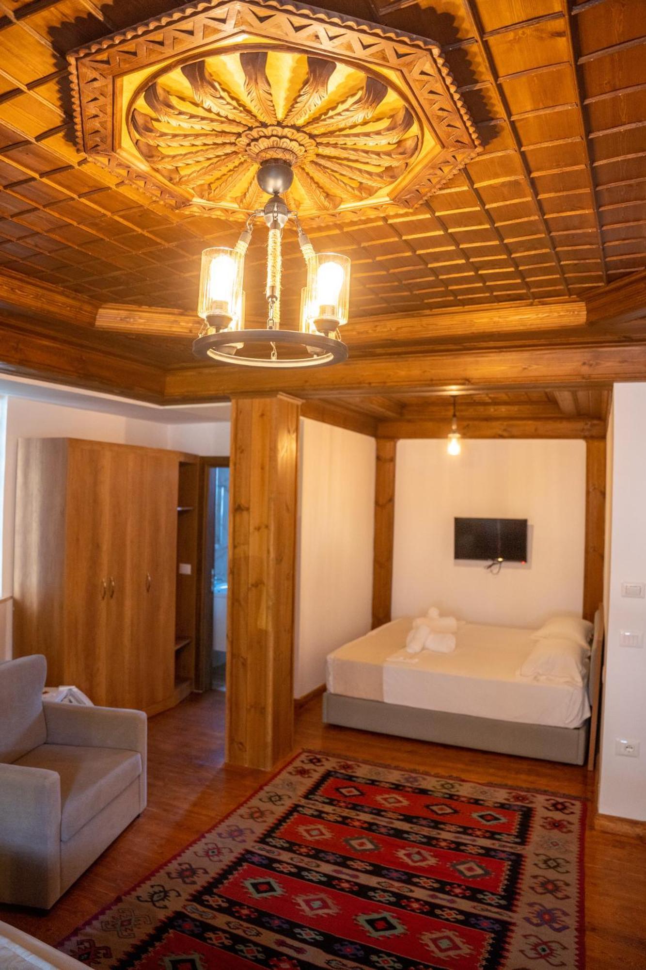 Hotel Kapllani Berati Quarto foto